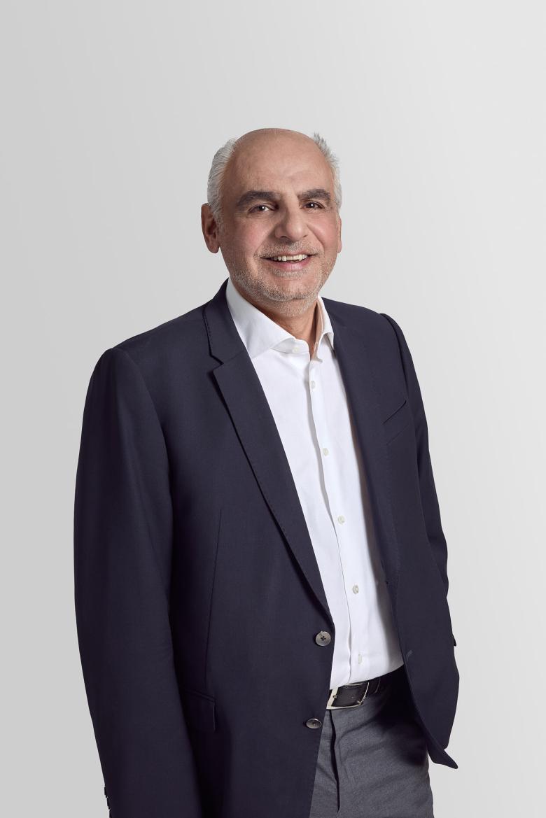 Christos Karapanos